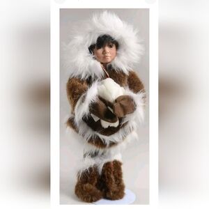 Georgetown Collection "Tulu" Alaskan American Diary Doll by Linda Mason COA Box